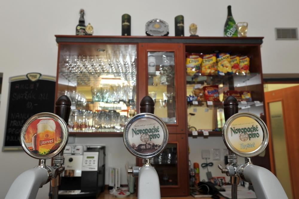 Sport Klub Hvozd Hotel Bagian luar foto